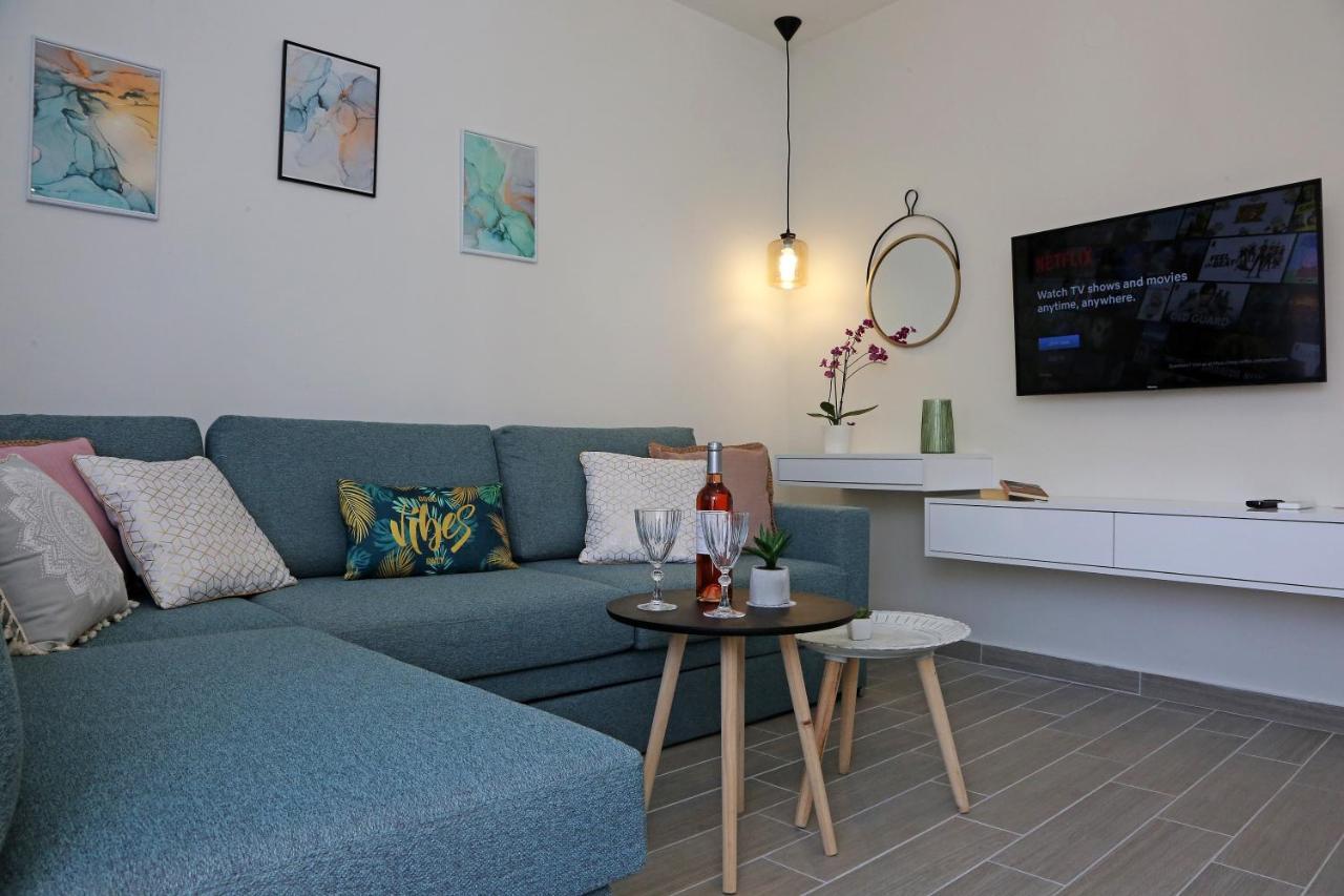 Under The Aqueduct Boutique House Apartment Kavála Luaran gambar